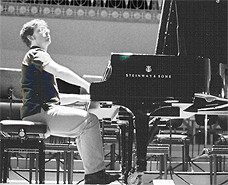 Patrick im großen Saal des Wr. Konzerthauses 2004